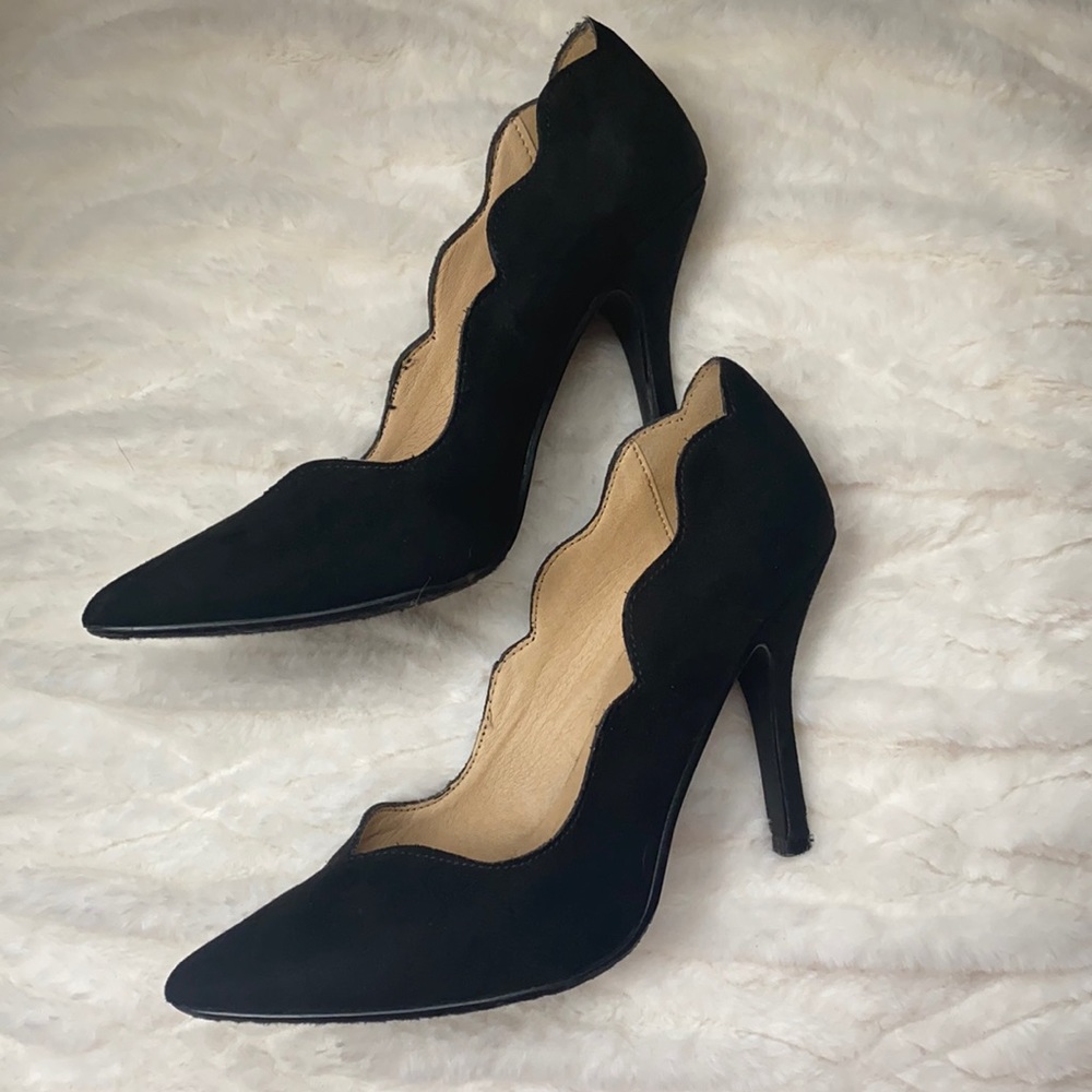 Black pointed heels